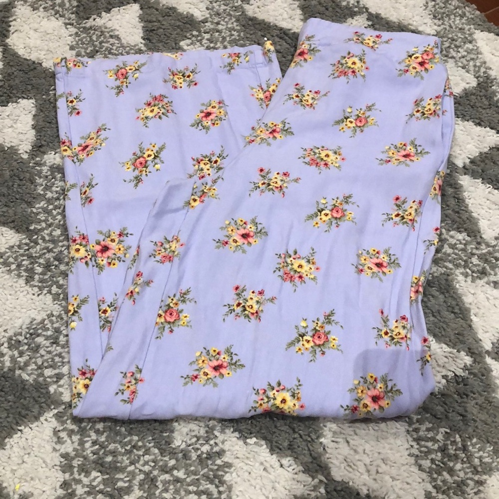 Floral flowy pants